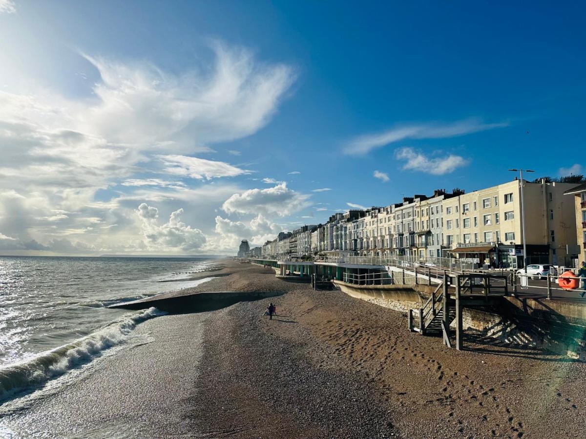 Newly Refurbished Two Bedrooms Flat St Leonards-on-Sea Екстериор снимка