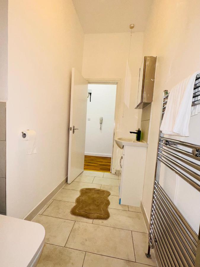 Newly Refurbished Two Bedrooms Flat St Leonards-on-Sea Екстериор снимка
